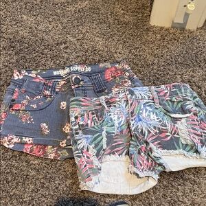 Flower shorts